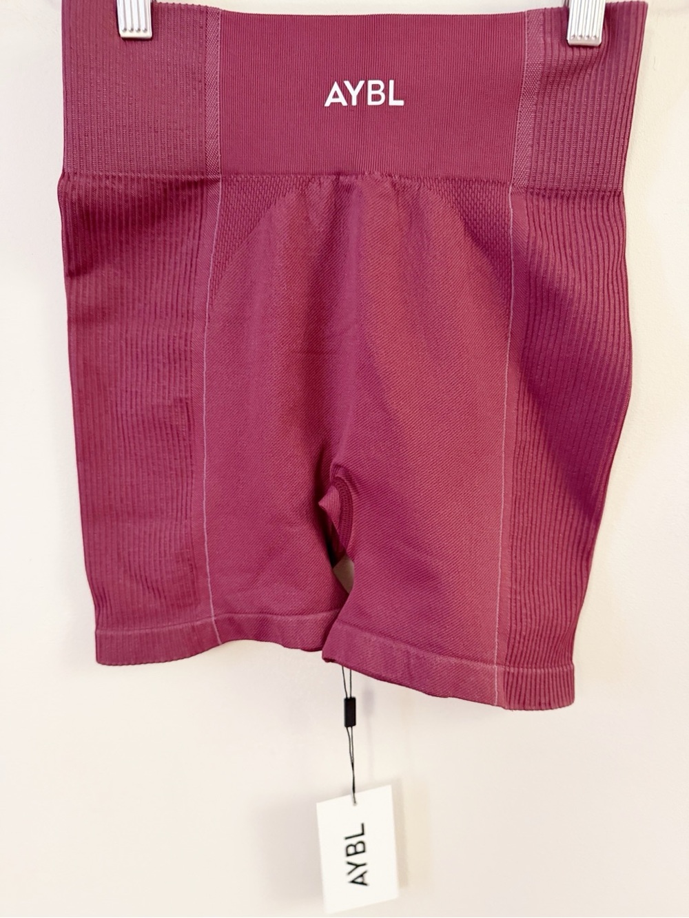 AYBL Reflex High-Waist Seamless Bike Shorts in Plum Size Medium NEW - Picture 8 of 11